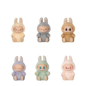 RARE Ququ x Labubu “Have a Seat” Figure – 100% Authentic, BNIB